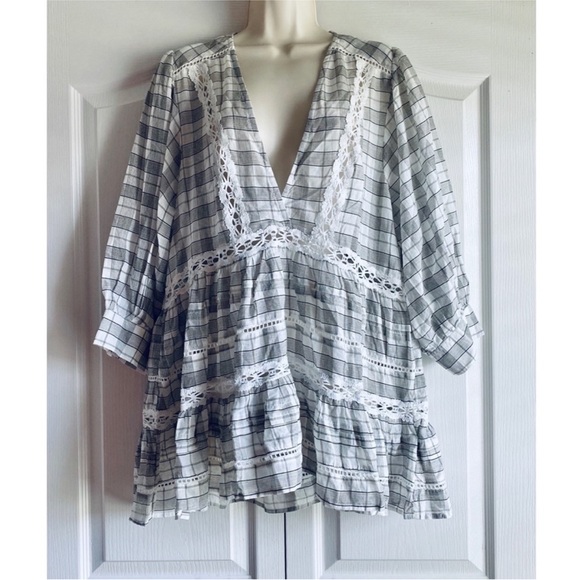 Free People Tiered Plaid Flowy top sz Small will fit M oversized - Picture 3 of 4